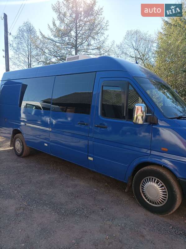 Мікроавтобус Volkswagen LT 2002 в Дрогобичі