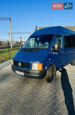 Вантажопасажирський фургон Volkswagen LT 2006 в Звягелі