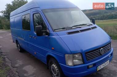 Вантажопасажирський фургон Volkswagen LT 2001 в Чернівцях