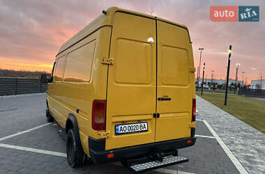 Вантажний фургон Volkswagen LT 2006 в Мукачевому