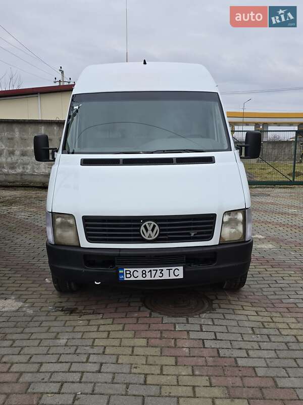 Автовоз Volkswagen LT 2005 в Городке