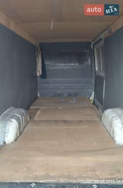 Грузовой фургон Volkswagen LT 2006 в Прилуках