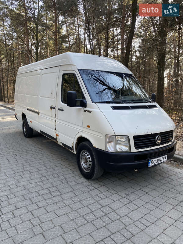 Грузовой фургон Volkswagen LT 2004 в Львове