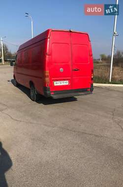 Грузовой фургон Volkswagen LT 2004 в 