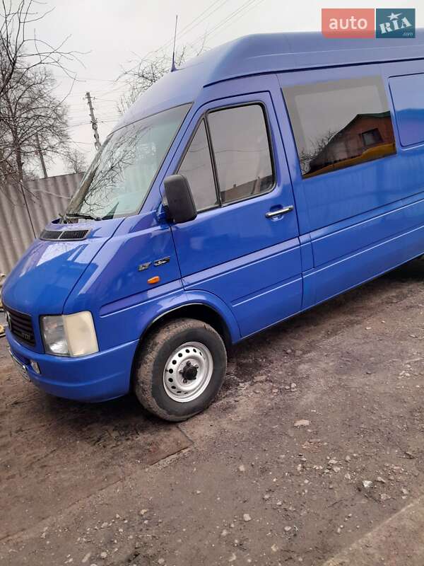 Мікроавтобус Volkswagen LT 2004 в Ніжині