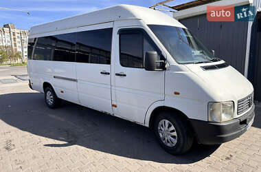 Вантажопасажирський фургон Volkswagen LT 1998 в 