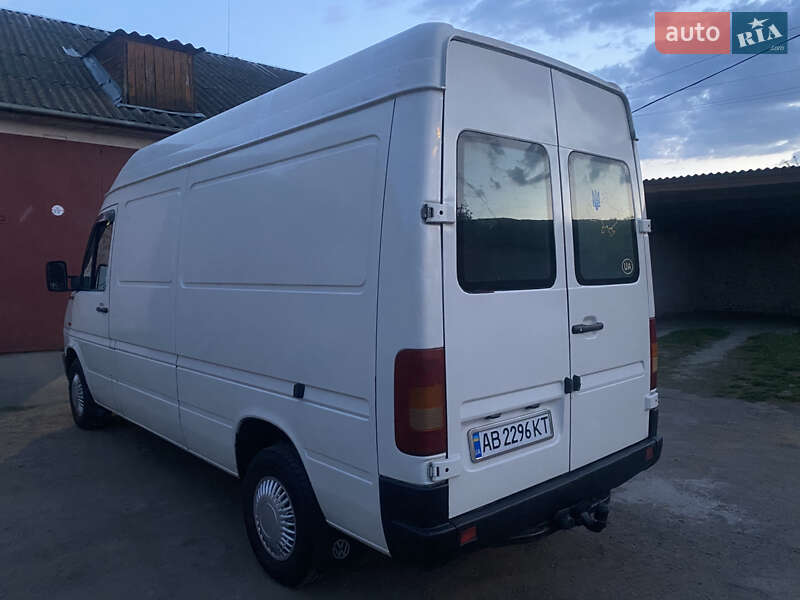 Вантажний фургон Volkswagen LT 2004 в Жмеринці