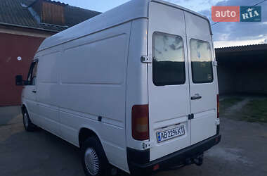 Грузовой фургон Volkswagen LT 2004 в 