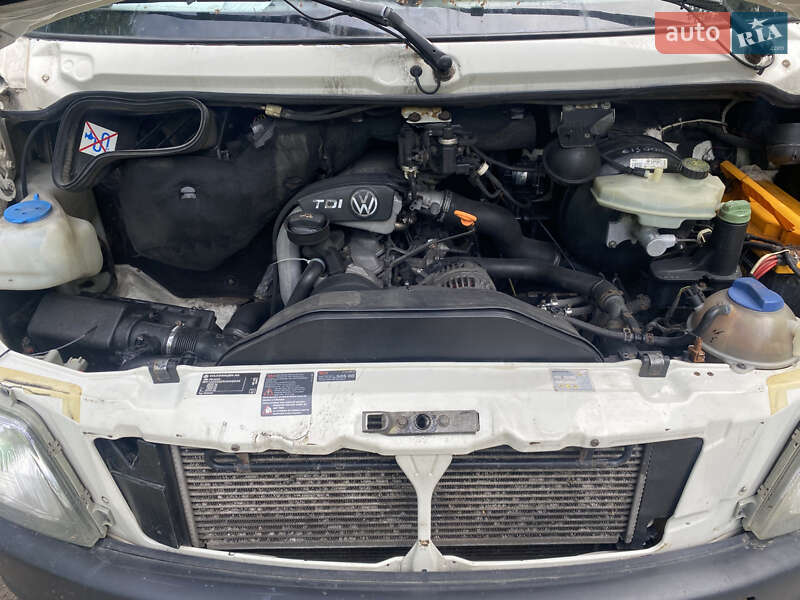 Вантажний фургон Volkswagen LT 2004 в Жмеринці