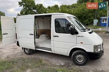 Грузовой фургон Volkswagen LT 2002 в Броварах