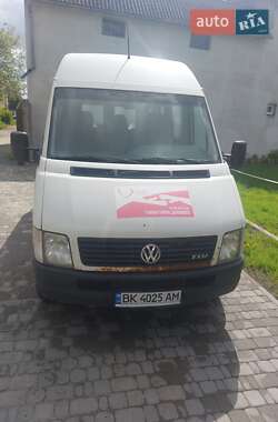 Мікроавтобус Volkswagen LT 2004 в Здолбуніві