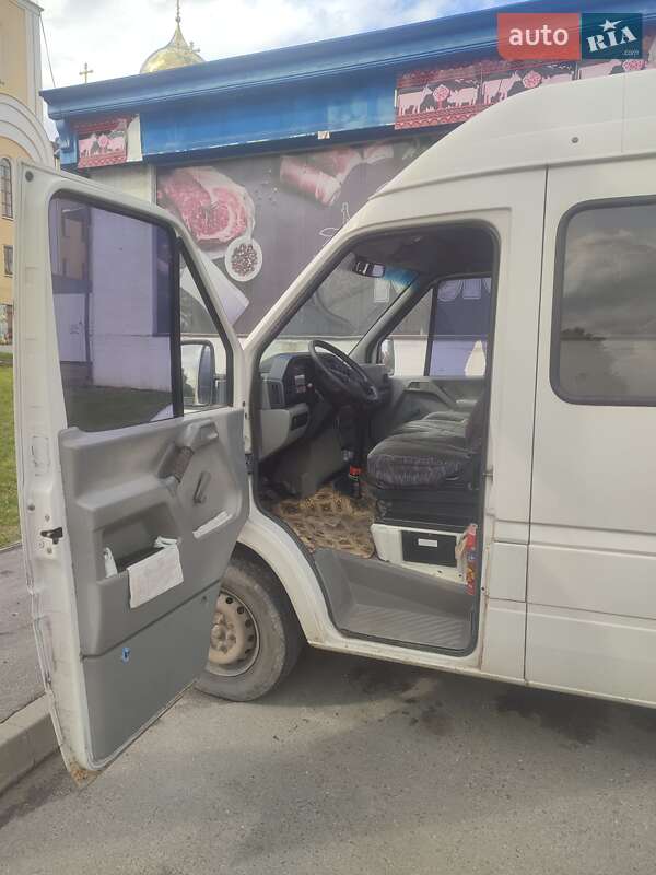 Вантажопасажирський фургон Volkswagen LT 2000 в Хмельницькому