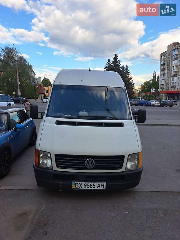 Вантажопасажирський фургон Volkswagen LT 2000 в Хмельницькому