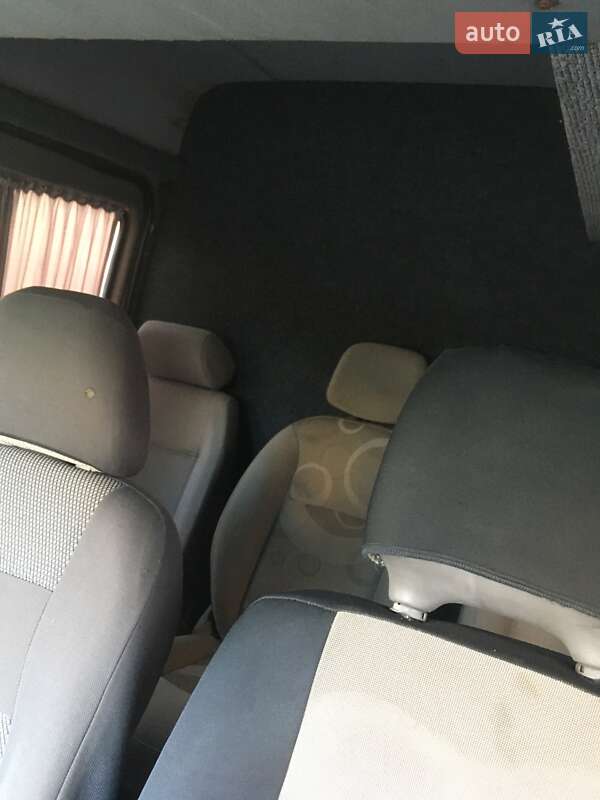 Грузопассажирский фургон Volkswagen LT 2004 в Ивано-Франковске