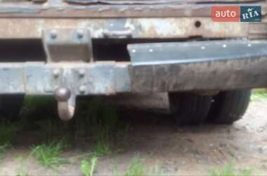 Грузовой фургон Volkswagen LT 1989 в 