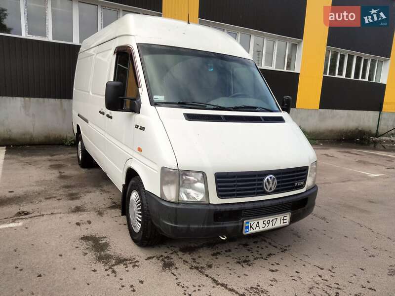 Вантажний фургон Volkswagen LT 2005 в 