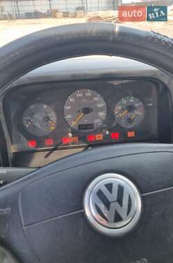 Вантажний фургон Volkswagen LT 2005 в 