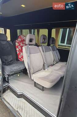 Грузопассажирский фургон Volkswagen LT 2002 в 