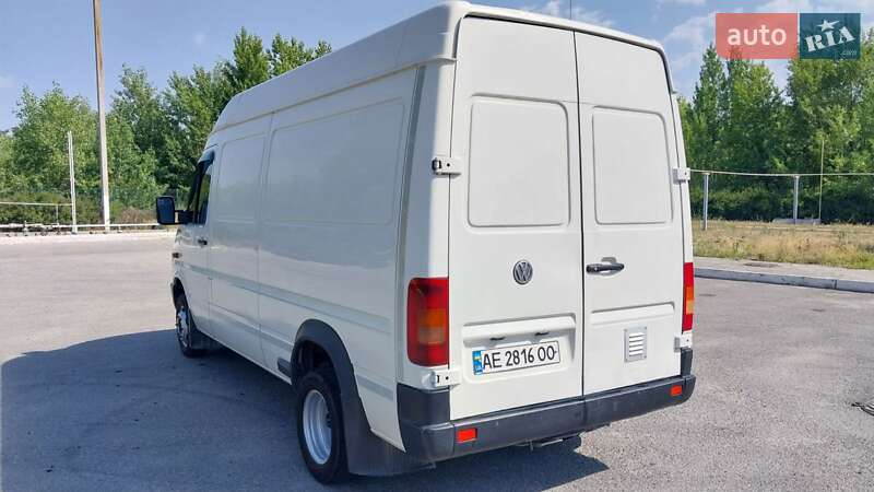 Грузовой фургон Volkswagen LT 2003 в Днепре