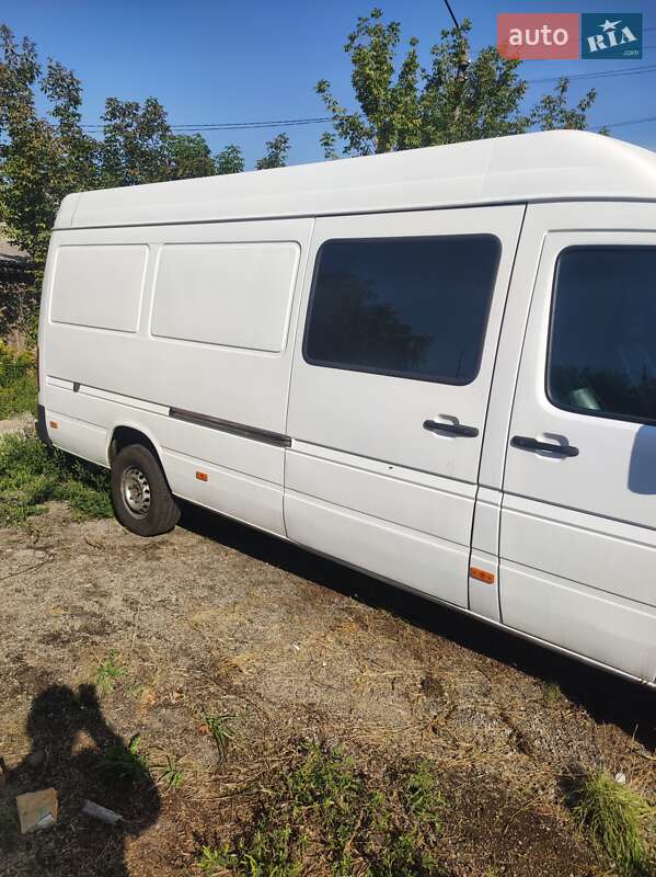 Другие автобусы Volkswagen LT 2004 в Богуславе