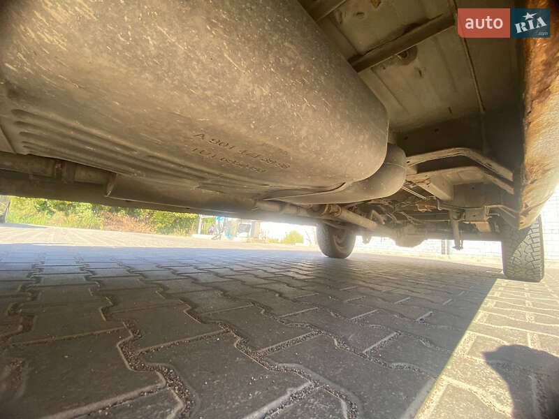 Мікроавтобус Volkswagen LT 2004 в Житомирі