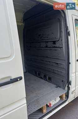 Грузовой фургон Volkswagen LT 2004 в 