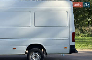 Грузовой фургон Volkswagen LT 2004 в 