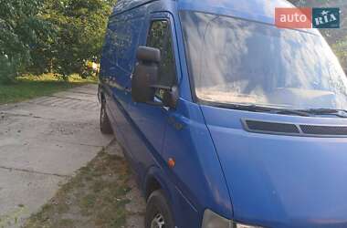 Вантажний фургон Volkswagen LT 2002 в Броварах