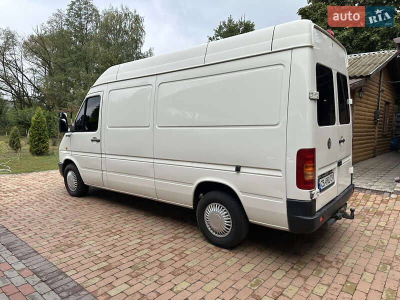 Вантажний фургон Volkswagen LT 2006 в Києві