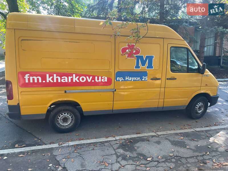 Вантажний фургон Volkswagen LT 2006 в Харкові