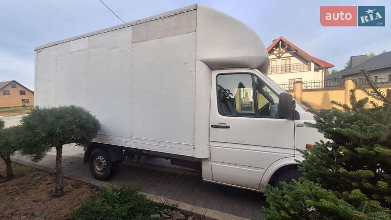 Грузовой фургон Volkswagen LT 2006 в Ковеле