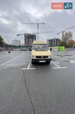 Грузопассажирский фургон Volkswagen LT 2001 в Киеве