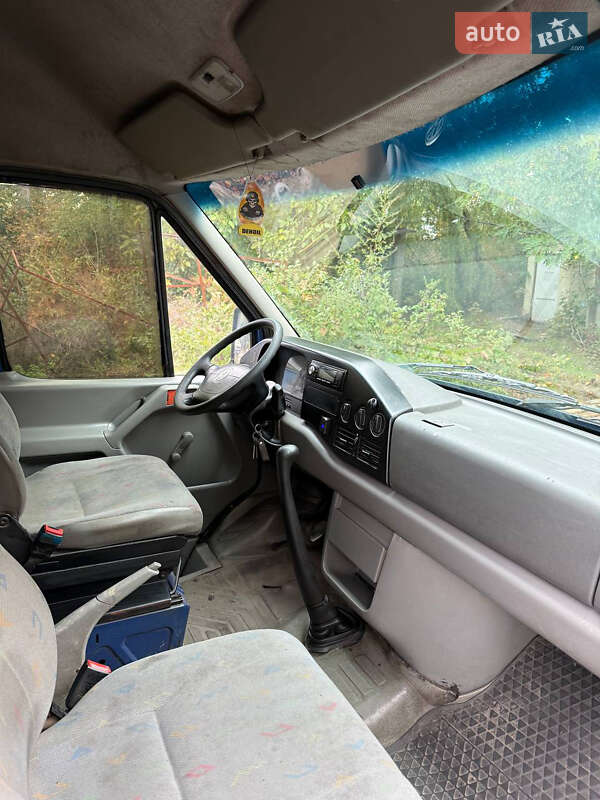 Вантажний фургон Volkswagen LT 2005 в Одесі