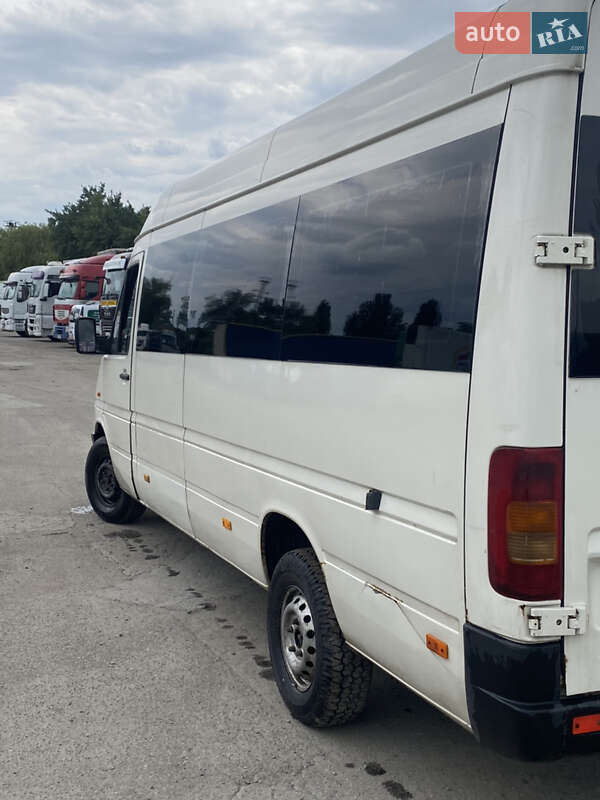Міський автобус Volkswagen LT 2003 в Дніпрі