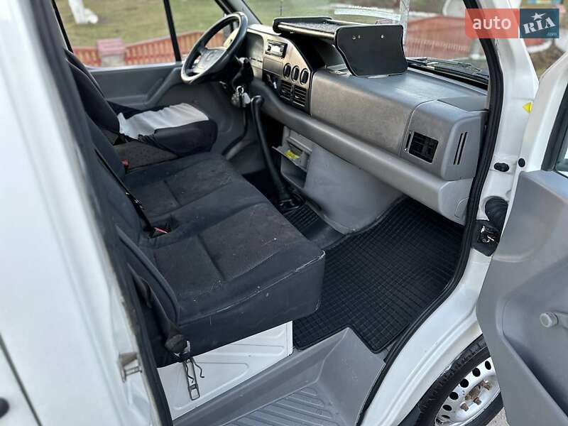 Грузопассажирский фургон Volkswagen LT 2001 в Надворной