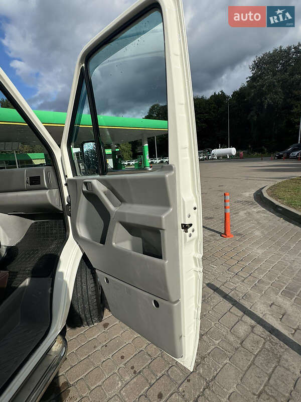Другие автобусы Volkswagen LT 2005 в Киеве фото 15 Другие автобусы Volkswagen LT 2005 в Киеве