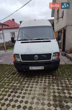 Вантажопасажирський фургон Volkswagen LT 2001 в Збаражі