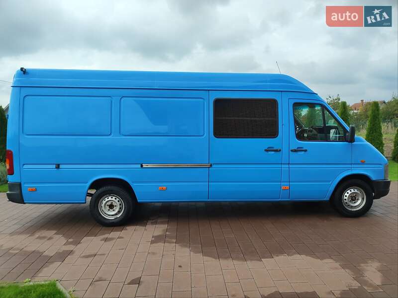 Вантажний фургон Volkswagen LT 2006 в Луцьку