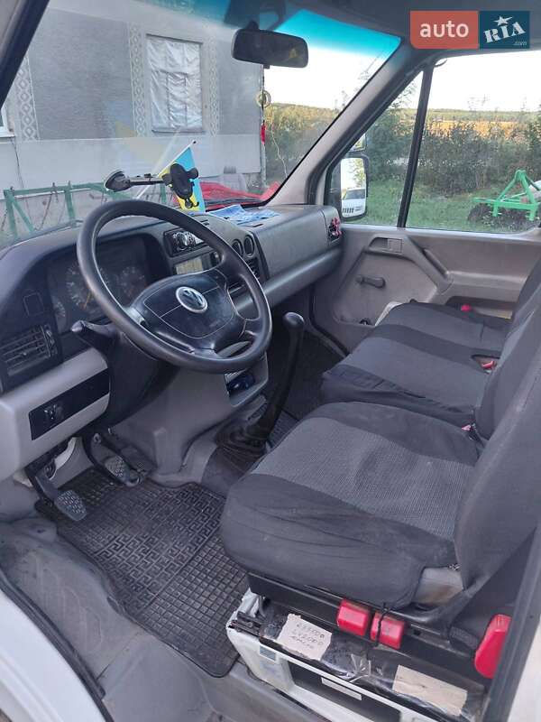 Микроавтобус Volkswagen LT 2004 в Бродах