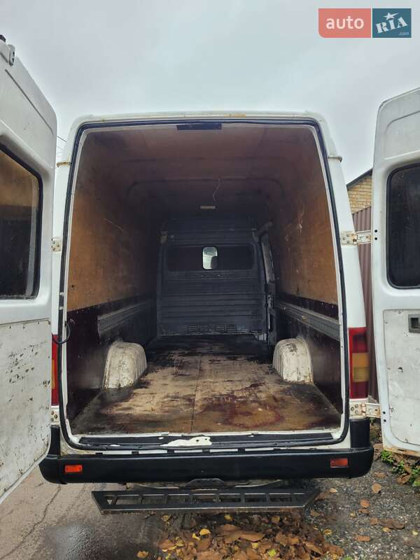 Микроавтобус грузовой (до 3,5т) Volkswagen LT 2000 в Киеве