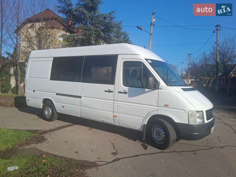 Грузопассажирский фургон Volkswagen LT 2006 в Николаеве