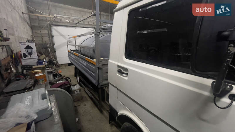 Грузовой фургон Volkswagen LT 1993 в Ярмолинцах