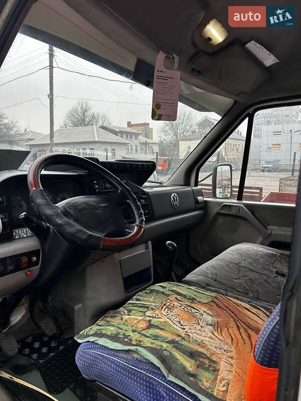 Грузовой фургон Volkswagen LT 2000 в Запорожье