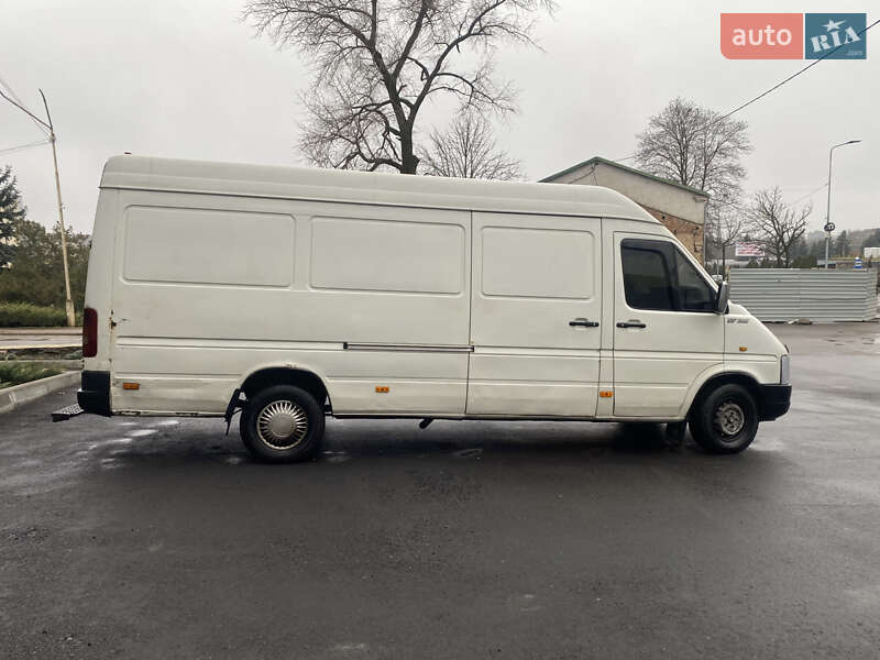 Вантажний фургон Volkswagen LT 1998 в Харкові