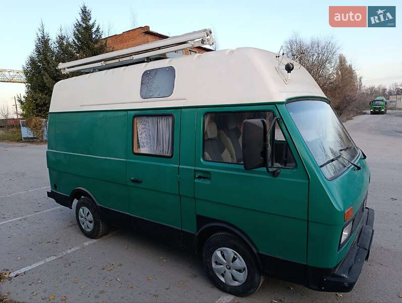 Грузовой фургон Volkswagen LT 1990 в Виннице