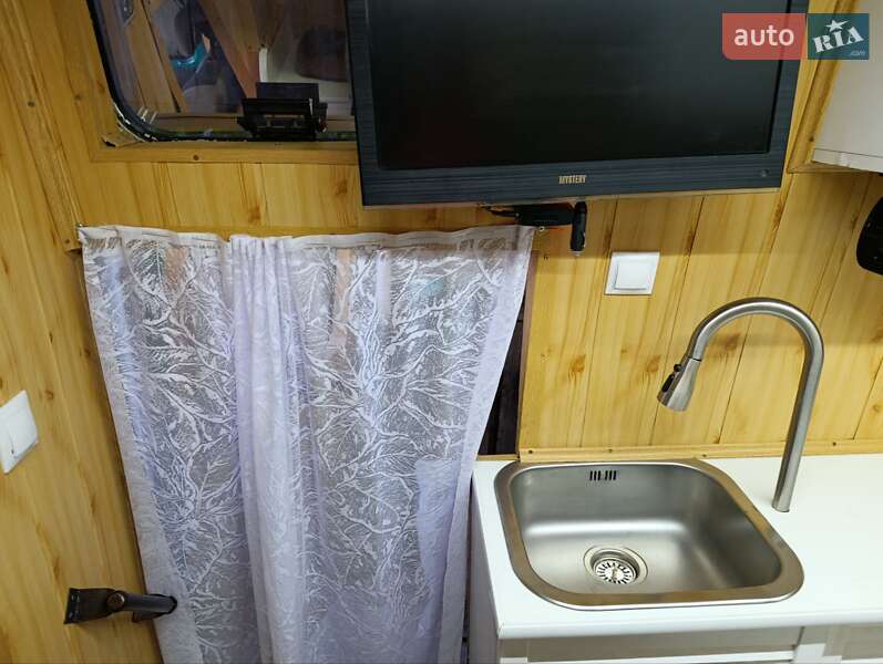 Грузовой фургон Volkswagen LT 1990 в Виннице