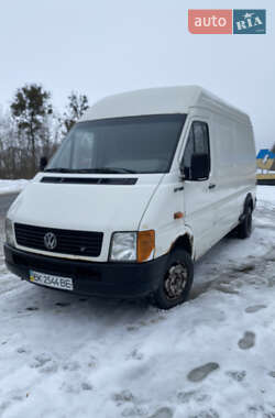 Вантажний фургон Volkswagen LT 1999 в Кореці