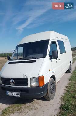 Вантажний фургон Volkswagen LT 1999 в Жовкві