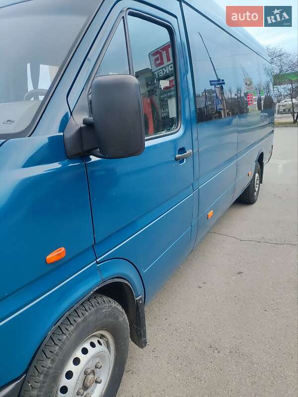 Микроавтобус Volkswagen LT 2001 в Доброславе