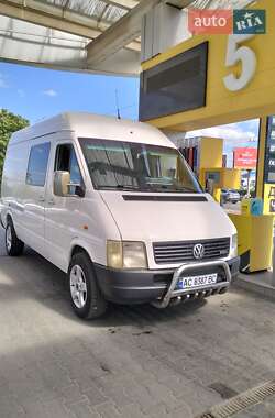 Грузовой фургон Volkswagen LT 2004 в Луцке